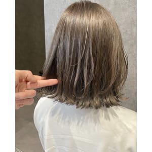 【なんば・日本橋】_WHITE+ 南海難波店 - _WHITE+ 南海難波店【アンダーバーホワイトプラスナンカイナンバテン】掲載中