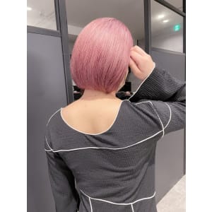 【なんば・日本橋】_WHITE+ 南海難波店 - _WHITE+ 南海難波店【アンダーバーホワイトプラスナンカイナンバテン】掲載中