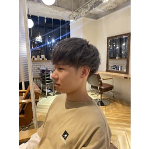 【 シルバーグレー × 王道マッシュショート 】