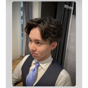 【 外ハネパーマ × センターパートスタイル 】