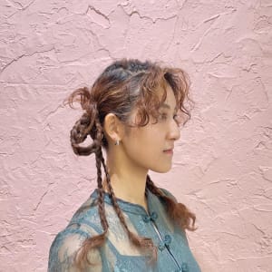 チャイナヘア　三つ編みアレンジ　横浜ヘアアレンジ