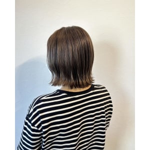 ハイライトボブ/外ハネヘアー