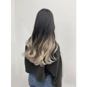 グラデーションカラー - Ease by amble luxe 北千住【イース バイ アンブル リュクス キタセンジュ】掲載中
