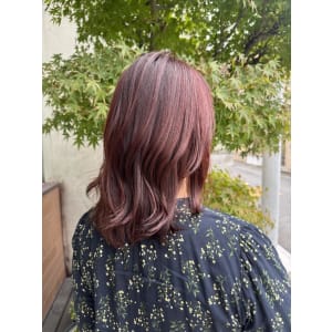 冬服にもピッタリ赤味カラー - EMU international 春日部本店【エムインターナショナル】掲載中