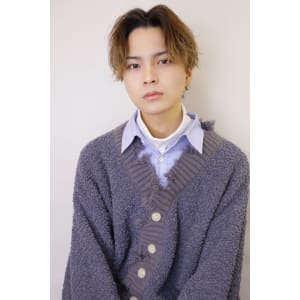 ツイストスパイラル波打ちスパイラルセンターパート刈り上げ束感 - メンズヘア整形サロン GOALD 渋谷本店【メンズヘアセイケイサロン ゴールド シブヤホンテン】掲載中