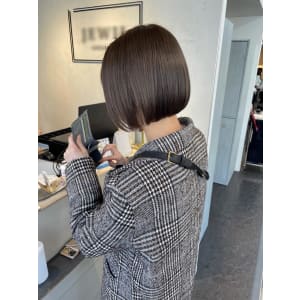 ミニボブ×ココアブラウン