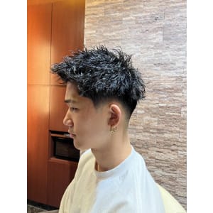 銀座　スパイキーショート