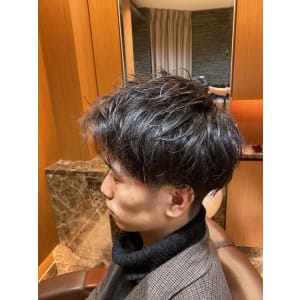 ツーブロックスタイル - ヘアーモードキクチ 銀座店【ヘアーモードキクチ】掲載中