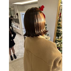 オシャレ外ハネミディアム