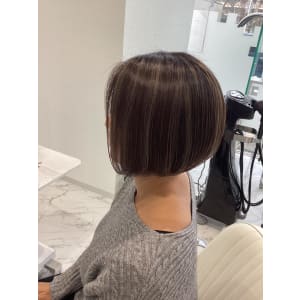 ショートボブ ハイライト - HEARTS hair's五日市店【ハーツヘアーズイツカイチテン】掲載中