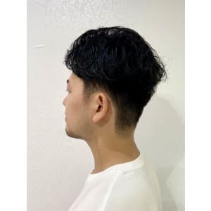 平日朝の9時30分から予約可能☆トップふんわりカット