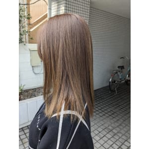 ライトベージュカラーミディアム - STELLA hair【ステラヘア】掲載中