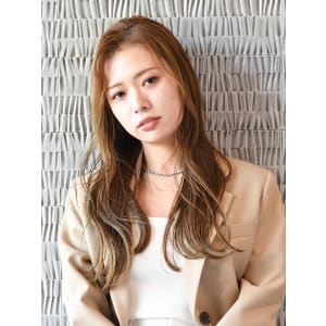 ナチュラルロング×マロンカラー - HAIR & MAKE EARTH 品川店【ヘアメイクアース シナガワテン】掲載中
