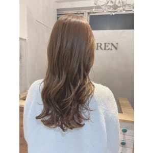 ＊LOREN＊透明感ケアカラー＊ロングスタイル