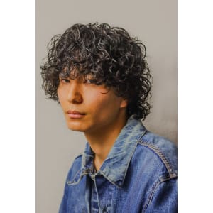 プードルパーマ - メンズヘア整形サロン GOALD 渋谷本店【メンズヘアセイケイサロン ゴールド シブヤホンテン】掲載中