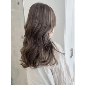 白髪ぼかし　デザインハイライトカラー