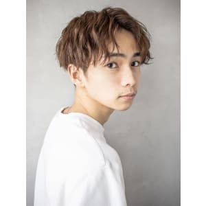 メンズ/センターパート/波巻きパーマ - メンズサロン EIGHT MEN&BAR 上野店 【エイト】【メンズサロンエイトメンアンドバーウエノテン】掲載中
