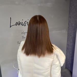 ブラウンベージュ