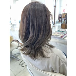 セミロング　ヘアスタイル - Hair VERDE【ヘアー ヴェルデ】掲載中