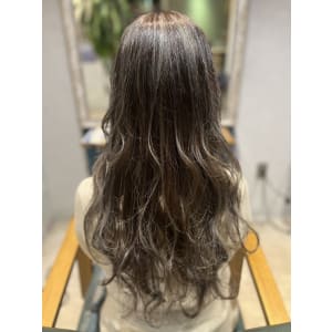 Bilien×ロング - Bilien hair design【ビリアン】掲載中