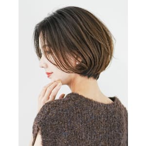 丸さが可愛い大人ショート