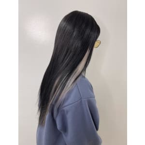 インナーカラー - Bulansis Hair【ブランシス ヘアー】掲載中