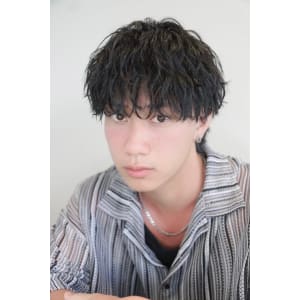 ツイストスパイラル - メンズヘア整形サロン GOALD 渋谷神南【メンズヘアセイケイサロン ゴールド シブヤジンナン】掲載中