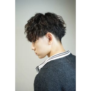メンズヘア整形スパイラルパーマ波巻きツイストメンズパーマ髪型