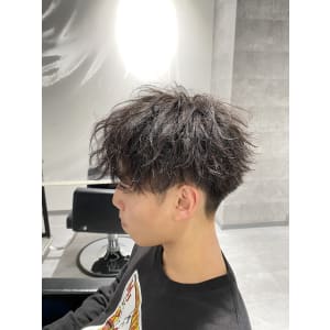 メンズヘア整形スパイラルパーマ波巻きツイストメンズパーマ髪型