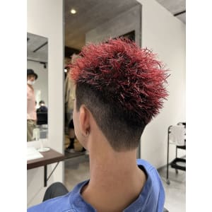 メンズヘア整形スパイラルパーマ波巻きツイストメンズパーマ髪型