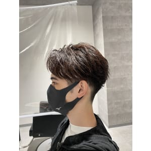メンズヘア整形スパイラルパーマ波巻きツイストメンズパーマ髪型