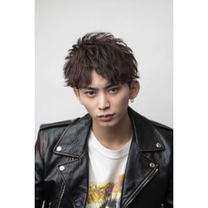 メンズヘア整形スパイラルパーマ波巻きツイストメンズパーマ髪型