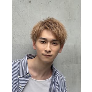 メンズヘア整形スパイラルパーマ波巻きツイストメンズパーマ髪型