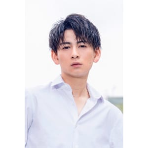 メンズヘア整形スパイラルパーマ波巻きツイストメンズパーマ髪型