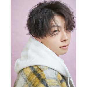 メンズヘア整形スパイラルパーマ波巻きツイストメンズパーマ髪型