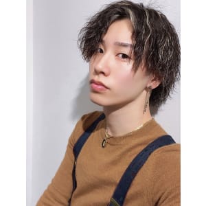 メンズヘア整形スパイラルパーマ波巻きツイストメンズパーマ髪型