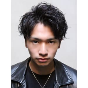 メンズヘア整形スパイラルパーマ波巻きツイストメンズパーマ髪型