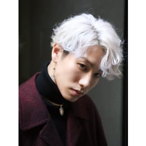 メンズヘア整形スパイラルパーマ波巻きツイストメンズパーマ髪型