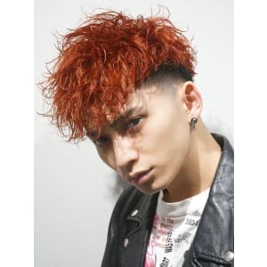 メンズヘア整形スパイラルパーマ波巻きツイストメンズパーマ髪型