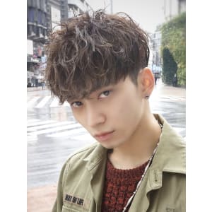 メンズヘア整形スパイラルパーマ波巻きツイストメンズパーマ髪型
