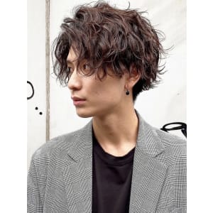メンズヘア整形スパイラルパーマ波巻きツイストメンズパーマ髪型
