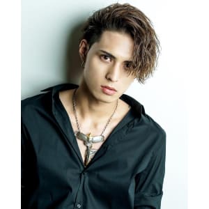 メンズヘア整形スパイラルパーマ波巻きツイストメンズパーマ髪型