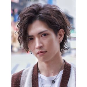 メンズヘア整形スパイラルパーマ波巻きツイストメンズパーマ髪型 - メンズヘア整形サロン GOALD 渋谷神南【メンズヘアセイケイサロン ゴールド シブヤジンナン】掲載中