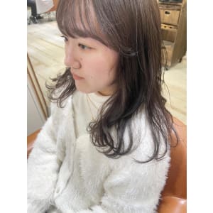[Neolive kuta] お顔周りのカット[町田]