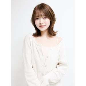 [新宿/新宿駅/新宿三丁目駅/髪質改善/韓国/ハイライト]