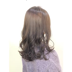 透明感抜群アッシュベージュ