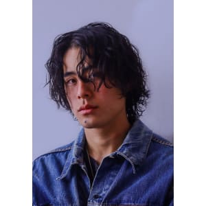 ウルフスパイラル - メンズヘア整形サロン GOALD 渋谷本店【メンズヘアセイケイサロン ゴールド シブヤホンテン】掲載中