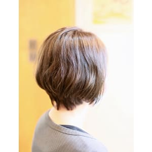 Rebeach HAIR RESORT 赤羽×ショート