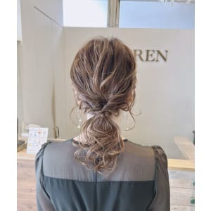 ＊LOREN＊ローポニー＊ヘアアレンジ
