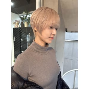 ハイライト バレイヤージュ デザインカラー アッシュベージュ - ARCANA 明治神宮前 表参道 原宿【アルカナ メイジジングウマエ オモテサンドウ ハラジュク】掲載中